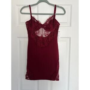 NWT Windsor lingerie nightie size S